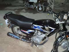 Honda 125 model 2025 new condition black colour