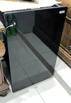 Mini Refrigerator (Glass Single Door) - GN-185 G. D