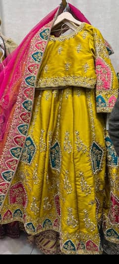 mehndi bridal dress