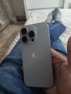 iPhone 15 Pro factory unlock complete box dual Sim HK urgent sell