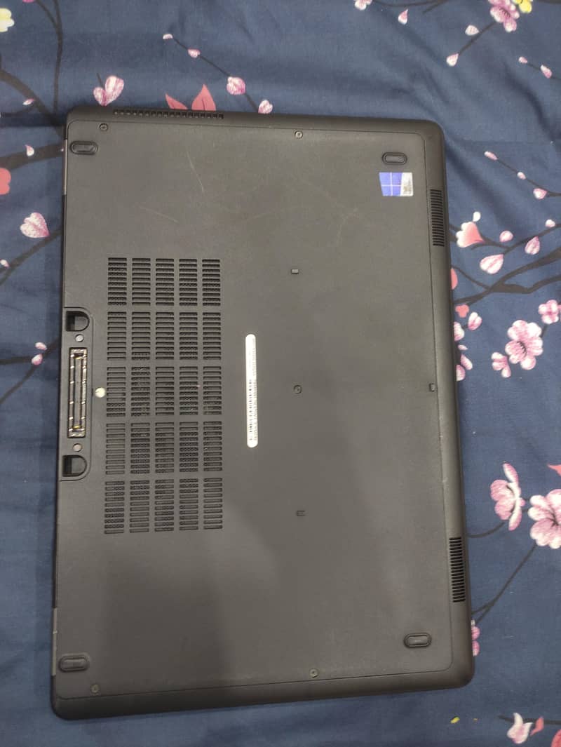 Dell Latitude E5550 Core i5 5th Generation in Good Condition 2
