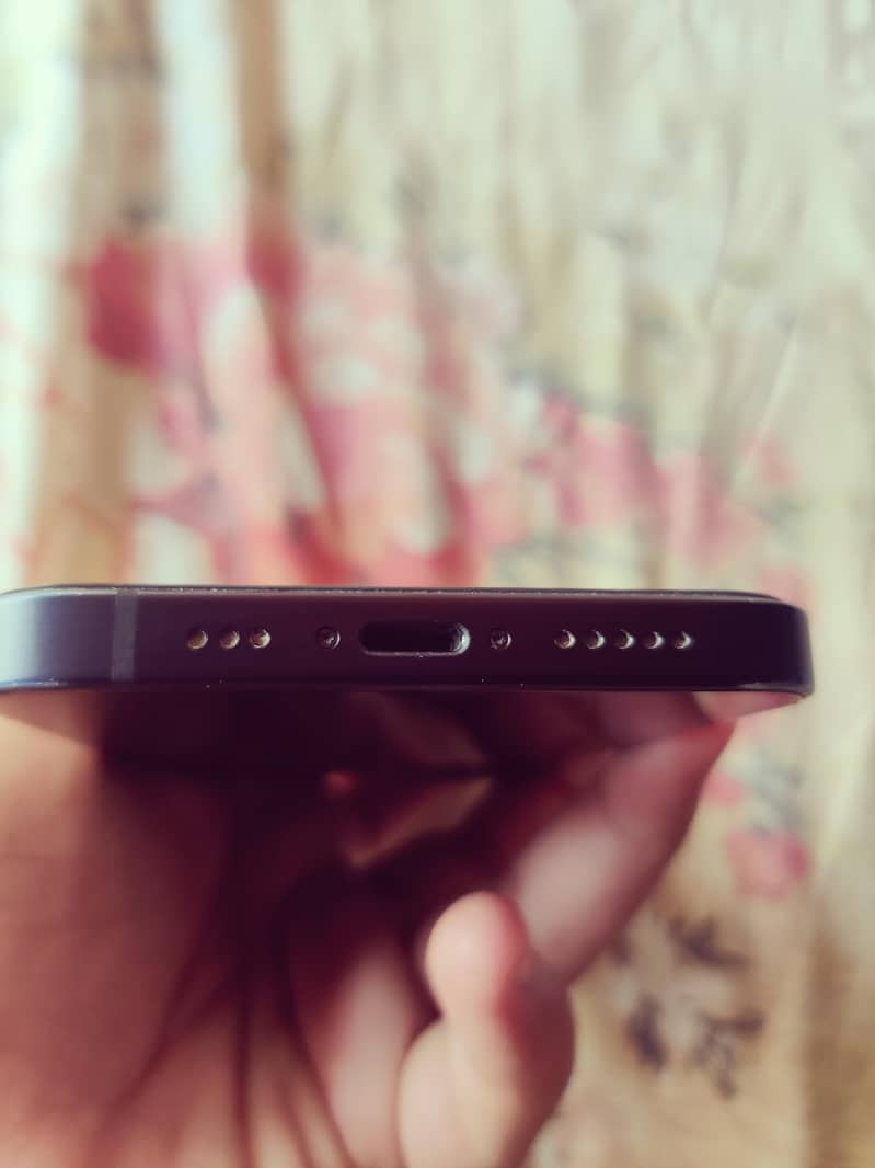 IPHONE 12 JV WITH BOX 10/10 NO ANY FAULT 3