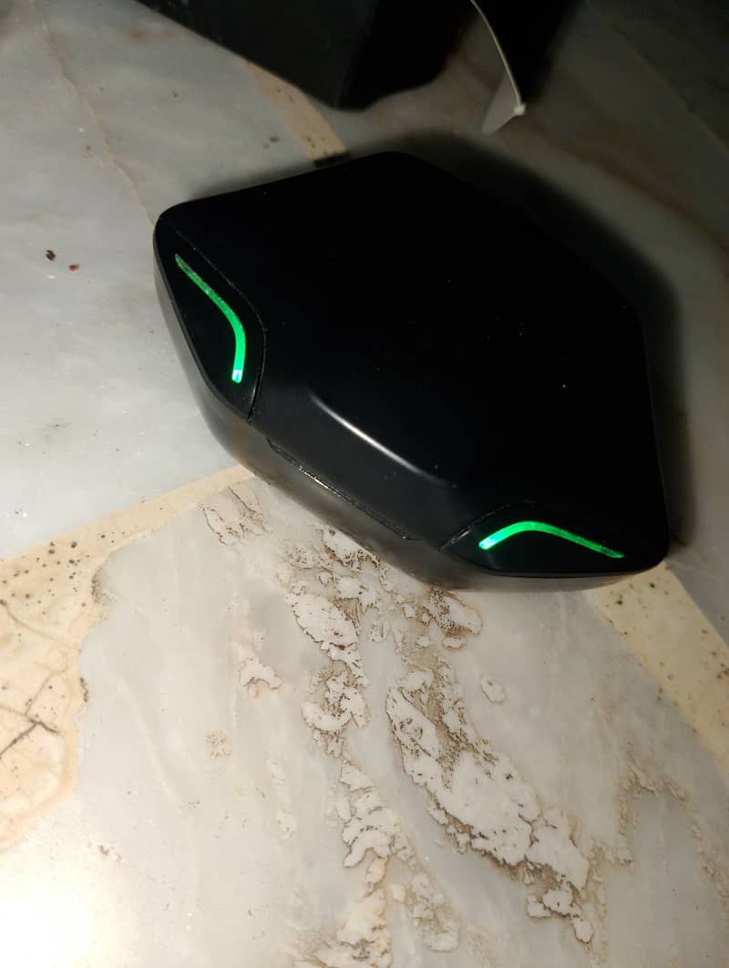 condition full okh.  Bluetooth connect . only 10 days using. 1