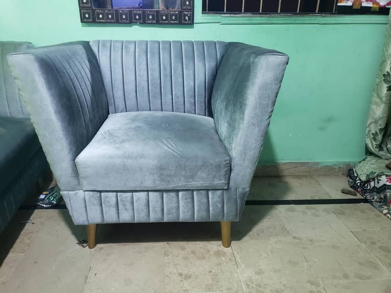 sofa set with table 3