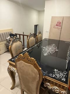 Dinning table