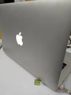 MacBook