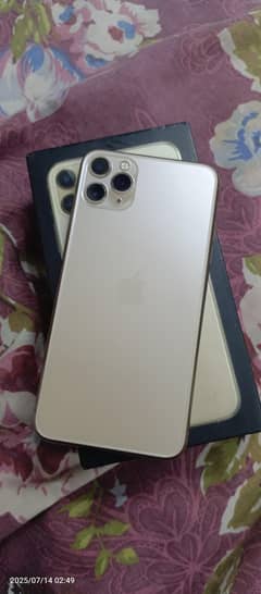 i phone pnal pr ye line hai but original pinal pura mobile working mai