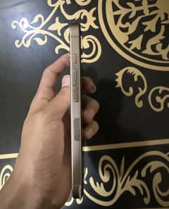 Iphone 16 pro factory unlock
