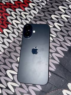 I phone 16 (128 gb) battery health 97 10/10 set no scratch with box