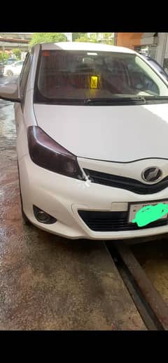 Toyota vitz 12/16