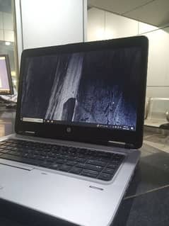 HP Laptop in Excellent Condition - Great Performance & Battery Life
