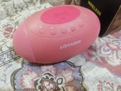 Wireless Bluetooth Speaker+ Charger