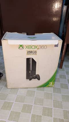 Xbox 360 Slim