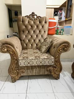 High-Quality Sofa Set for Sale | Almost New | Big Size | 5-Seater