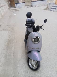 ELECTRIC SCOTY