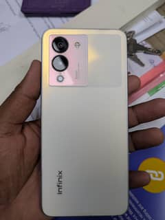 Infinix Note 12