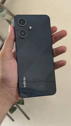 Infinix Hot 30 Play (Like New) Box + Charger (8GB Ram - 64GB Rom)