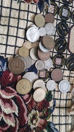 all countries different coins total 250 coins 1800-1999