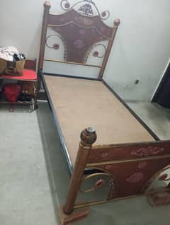 iron bed all ok