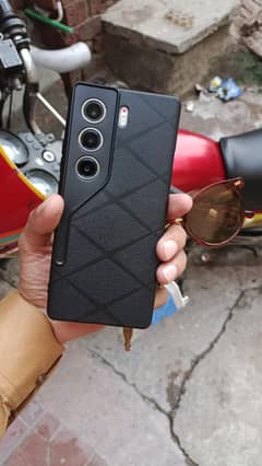 Techno Camon 40 Pro | Final Price