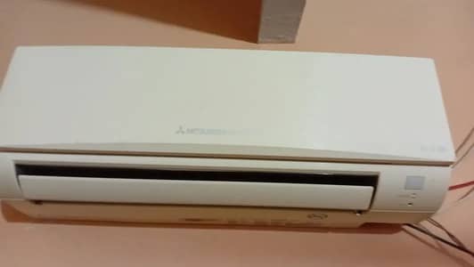 Mitsubishi Slim 1 ton ac geniun condition