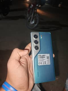 Tecno camon 40 pro for sale 2 days used only open box