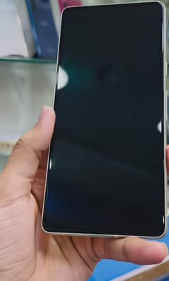 Pixel 7    8 128