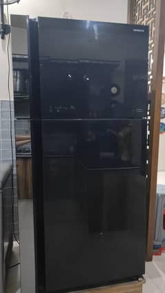 Hitachi Refrigerator Excelent Condition Spacius energy efficient