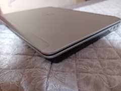 EXCELLENT CONDITN FAST DELL LAPTOP
