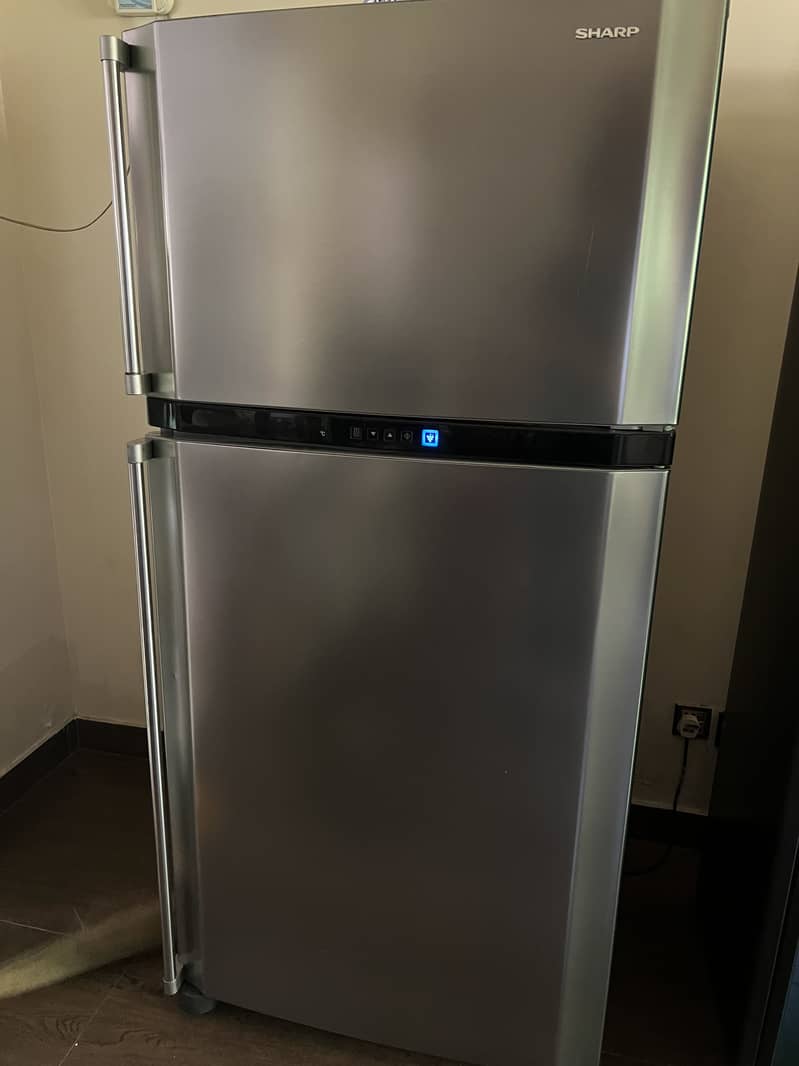 Sharp refrigerator 0