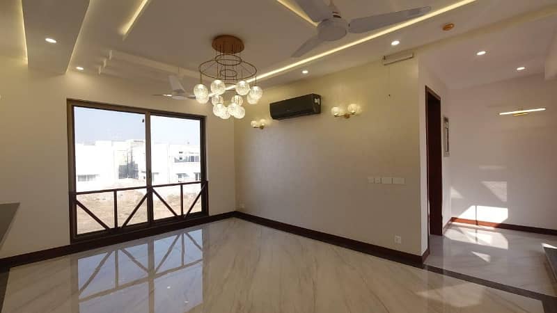 1 Kanal House In DHA Phase 6 - Block C Is Available 2