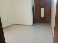 TOWNSHIP SECTER A1 BLOCK C NEAR TO MODEL TOWN LINK ROAD 10MARLA UPER PORTION HAVING 2BED ATTACHED BATH,BIG LAOUNGE,KITCHEN,TARRACE,MARBLE FLOURING FOR RENT