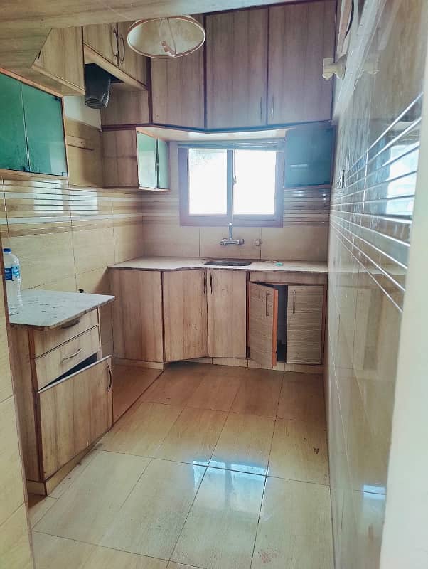 A Well-Maintained And Inviting Apartment In The Heart Of Gulshan-E-Iqbal For Sell (Near Nipa Chowrangi) Opt Chase Value 3
