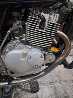 Suzuki GS-150 | Model 2022 | Special Edition | Total Genuine