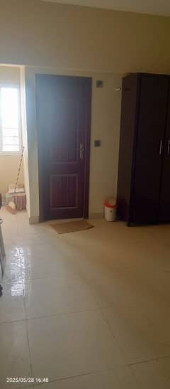 Spacious 950 Square Feet Flat Available For sale In Gulshan-e-Iqbal - Block 2
