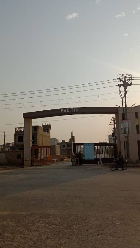 A Well Designed Prime Location Residential Plot Is Up For Sale In An Ideal Location In Karachi 0