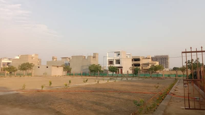 A Well Designed Prime Location Residential Plot Is Up For Sale In An Ideal Location In Karachi 8