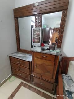 king size bedset available for sale, bed wood got insects