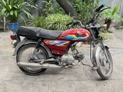 Honda CD70 2011 model