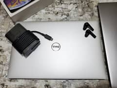 Dell XPS 9370 - i7 8th Gen | 4k AMOLED Touch | Type-C Charger