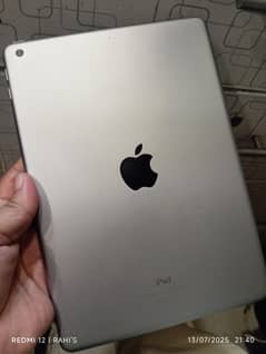 ipad 6th generation, 32gb, only call 03214500087