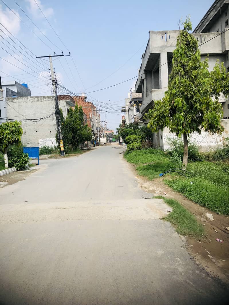 15.7 merla corner plot for sale in sajid garden A block hot location 3