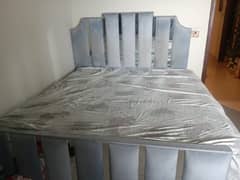 Luxury King Size Bed & 5 Seater Sofa