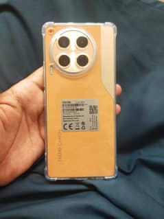 Tecno camon 30 like a new device 03403389206