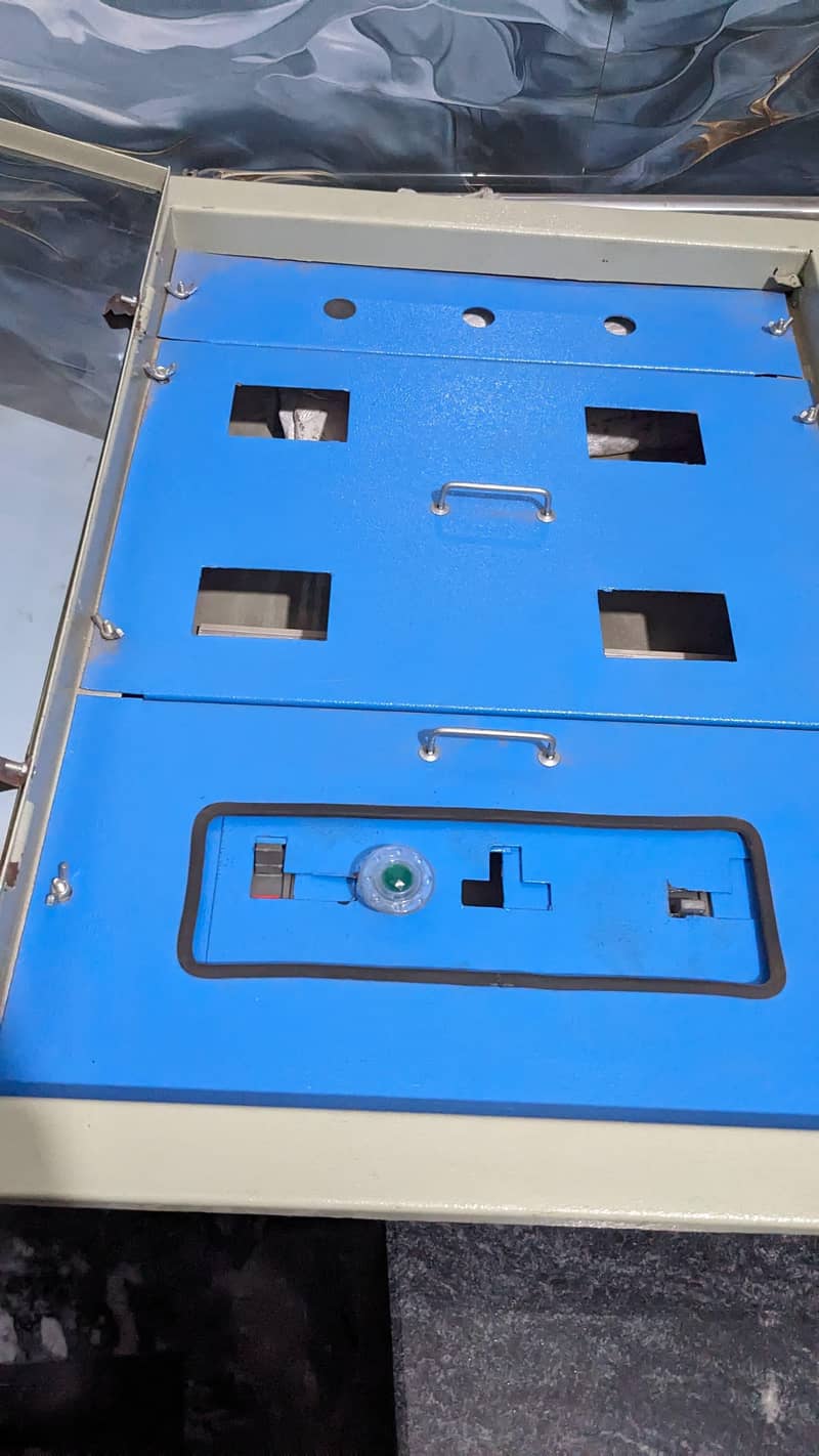 DP Box (Distribution Point Box) 12
