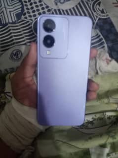 vivo y17s 128GB4GB with box only urgent sale