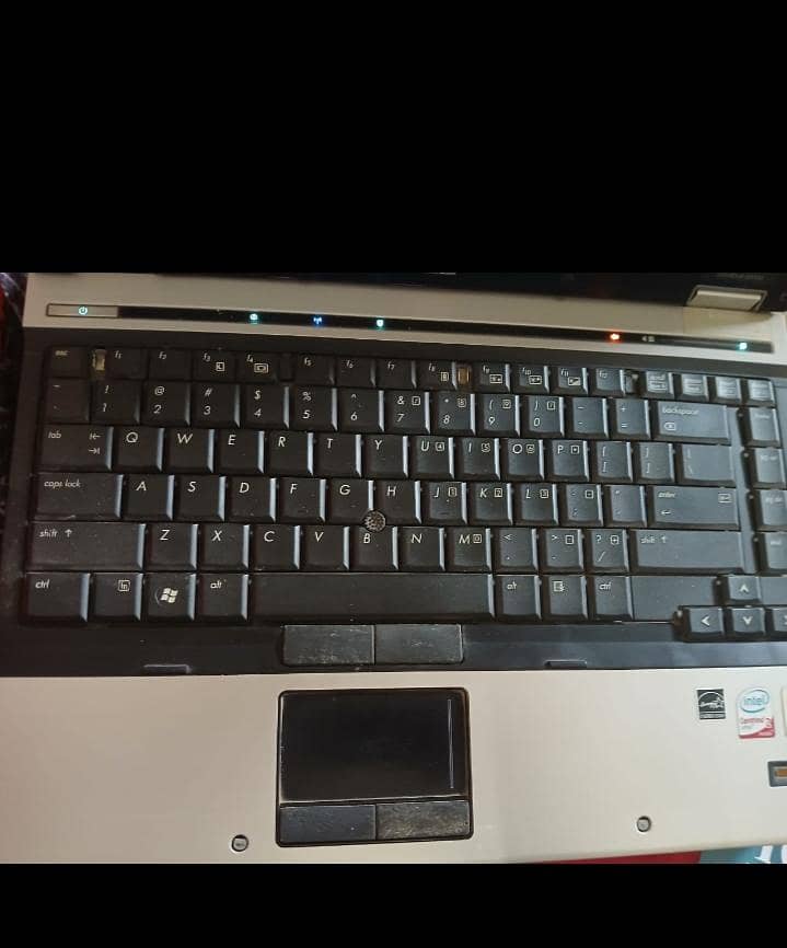hp ELITEBOOK 6930p core i2 with touch keyboard system 0