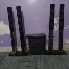 SAMSUNG HOME THEATER// URGENT SALE// All OK NoT ANY SINGLE FAULT