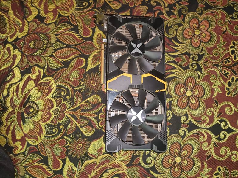AMD RX5500XT GDDR6 8GB 1