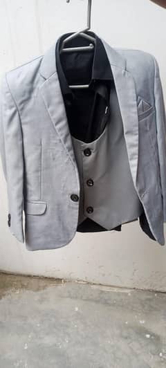 3 piece suit
